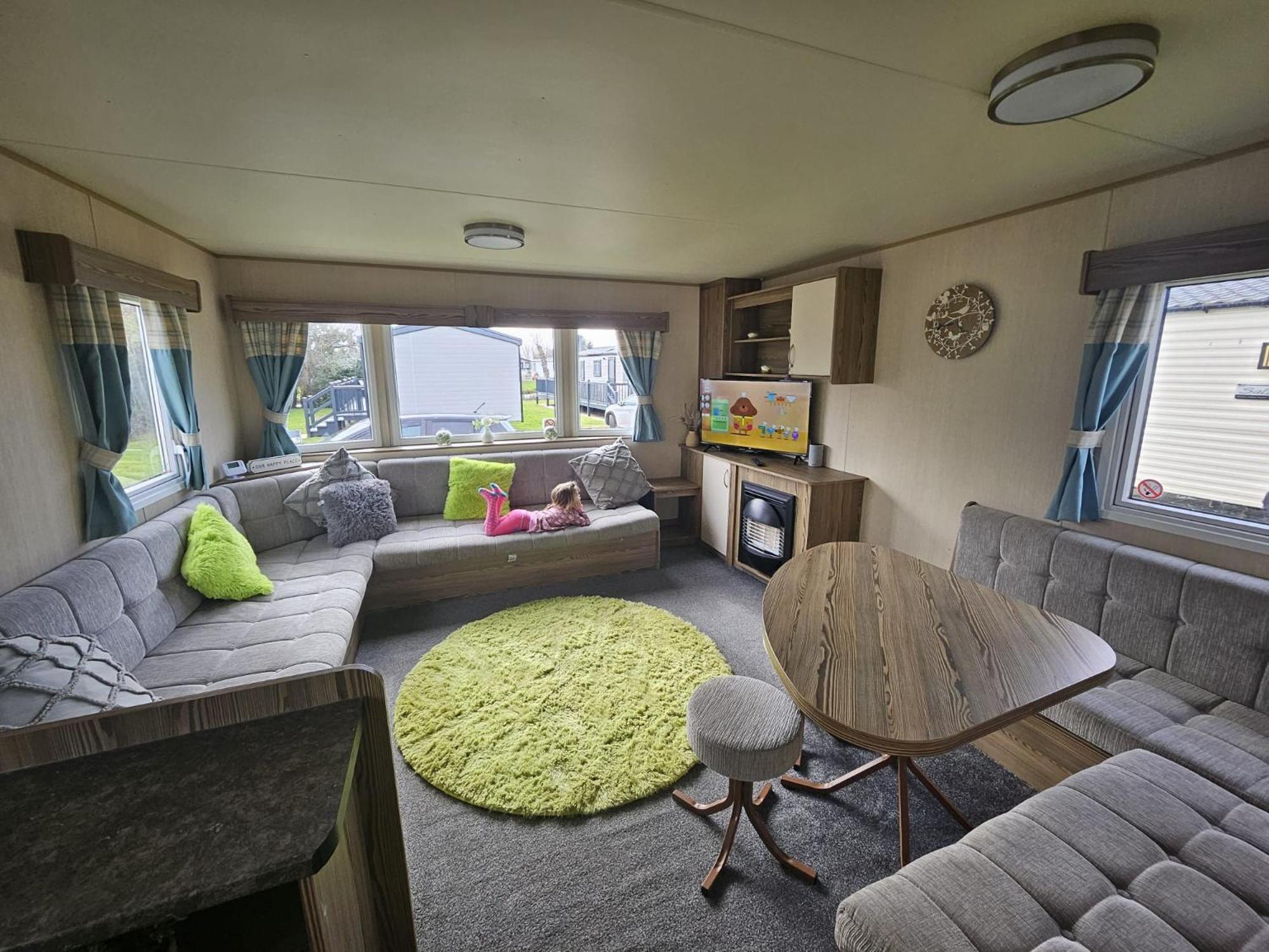 Holiday home Lovely 3 Bed Caravan Near To 5 Star Reviews