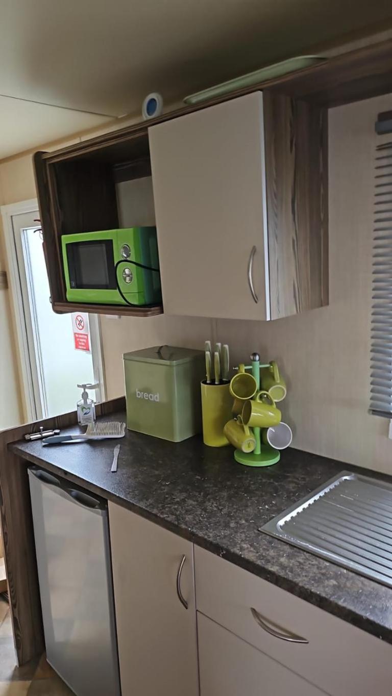 Holiday home Lovely 3 Bed Caravan Near To 5 Star Reviews Cleethorpes